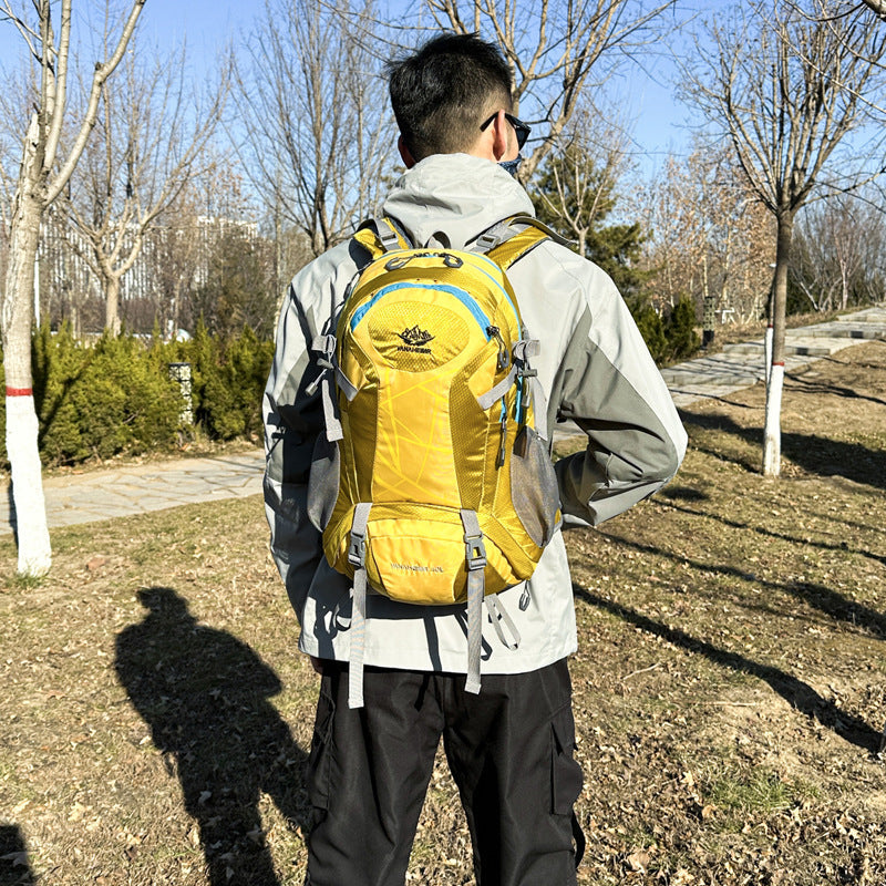 Outdoor Hiking Camping Riding Backpack with Storage Capacity
