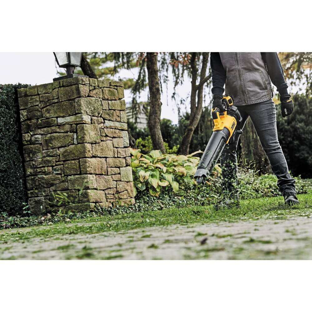DEWALT DCBL722B 20V MAX* XR® Brushless Cordless Handheld Blower (Tool Only)
