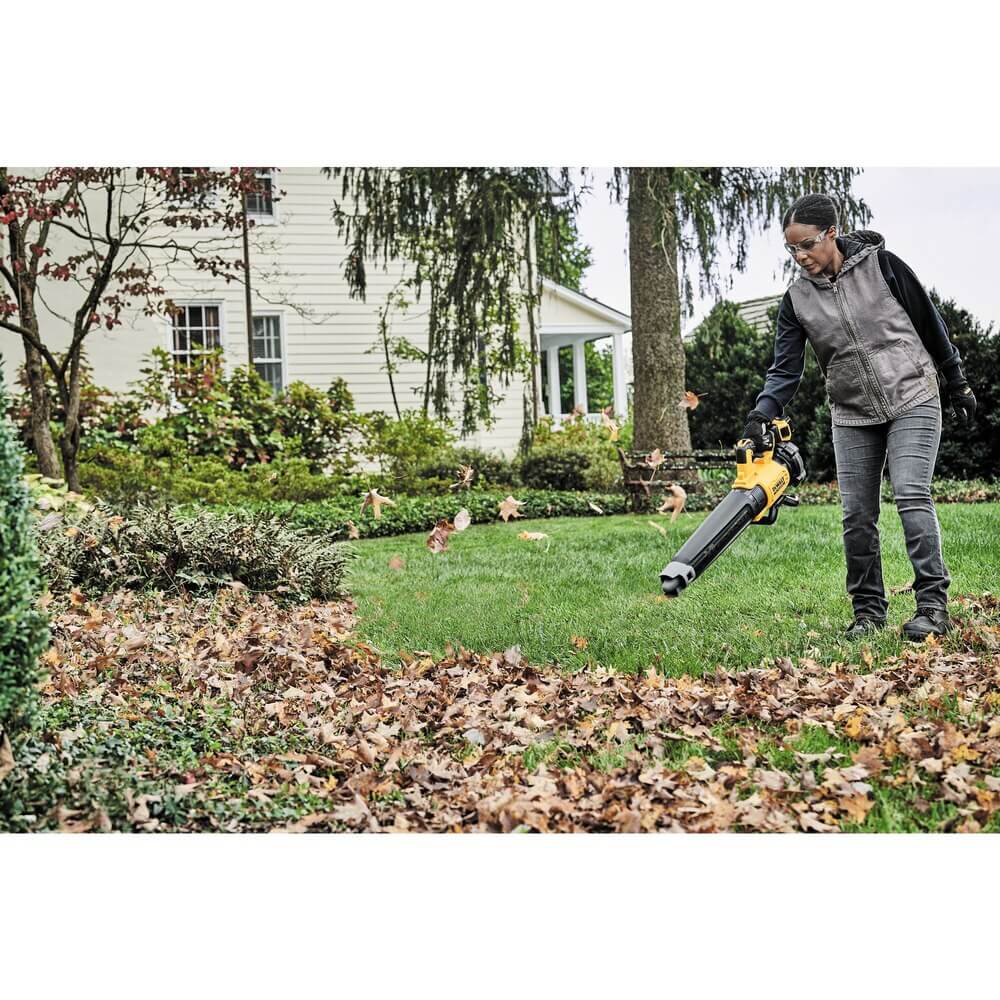 DEWALT DCBL722B 20V MAX* XR® Brushless Cordless Handheld Blower (Tool Only)