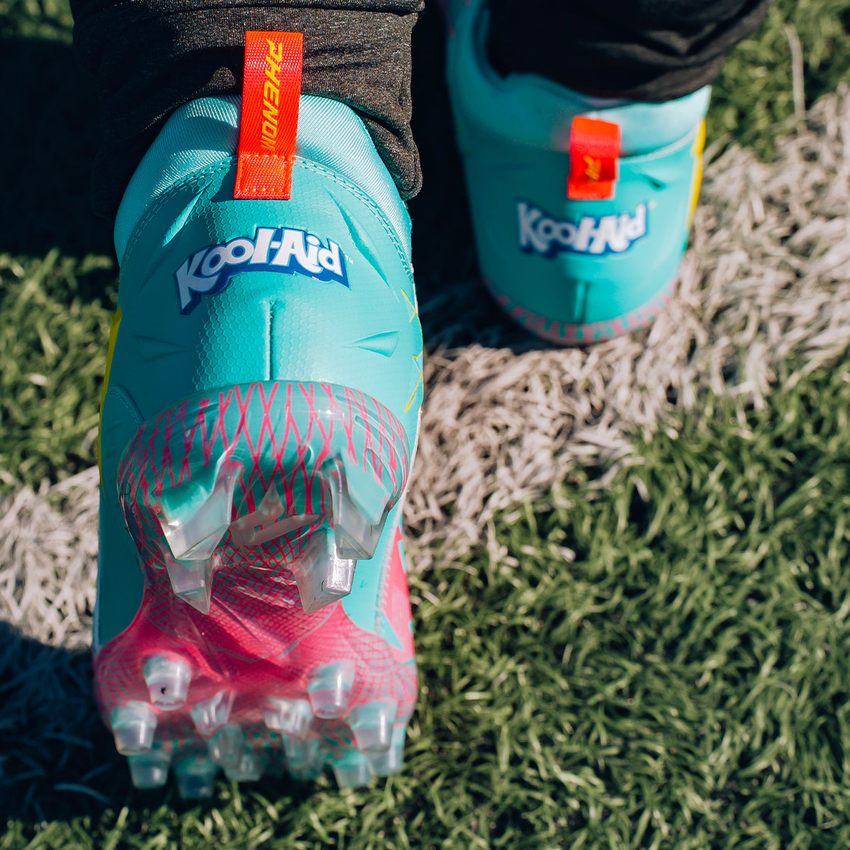 Sharkleberry Fin Cleats Quantum Speed Football